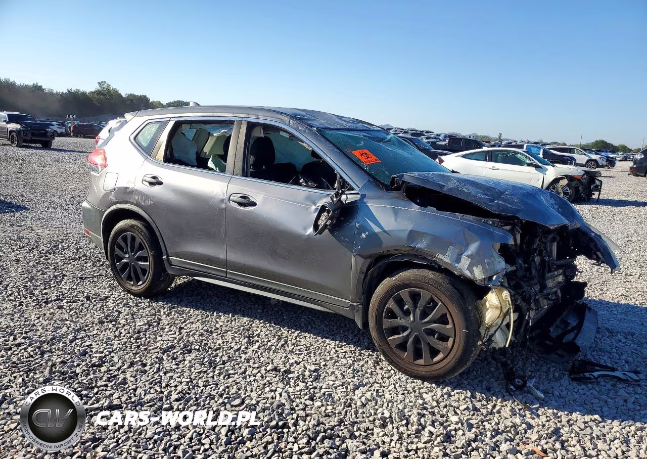 2017 Nissan Rogue S VIN:KNMAT2MTXHP592571 - 4