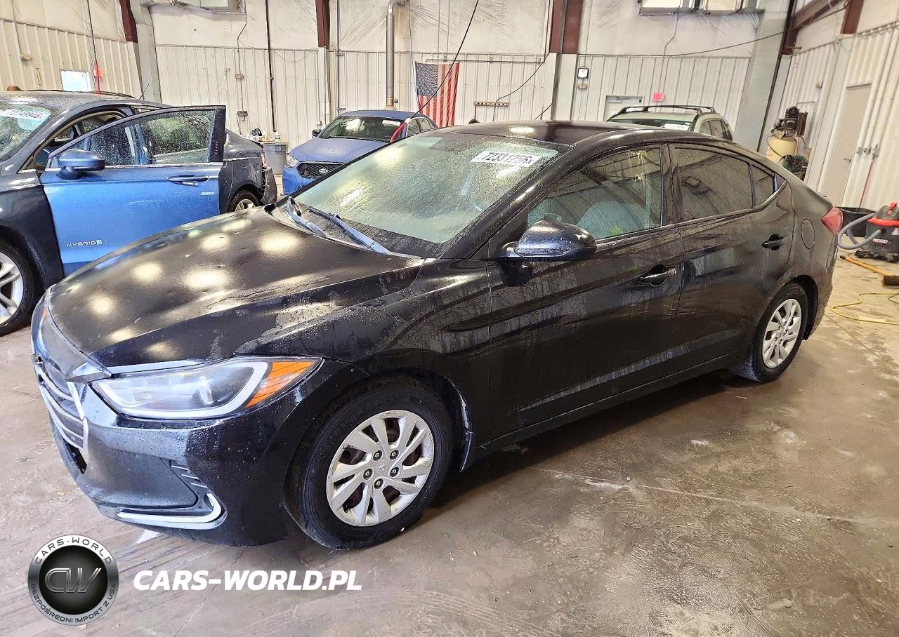 2018 Hyundai Elantra Se VIN:5NPD74LFXJH357159 - 1