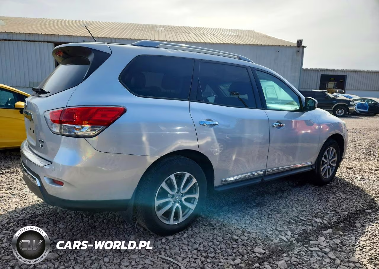 2013 Nissan Pathfinder S VIN:5N1AR2MM5DC621933 - 3