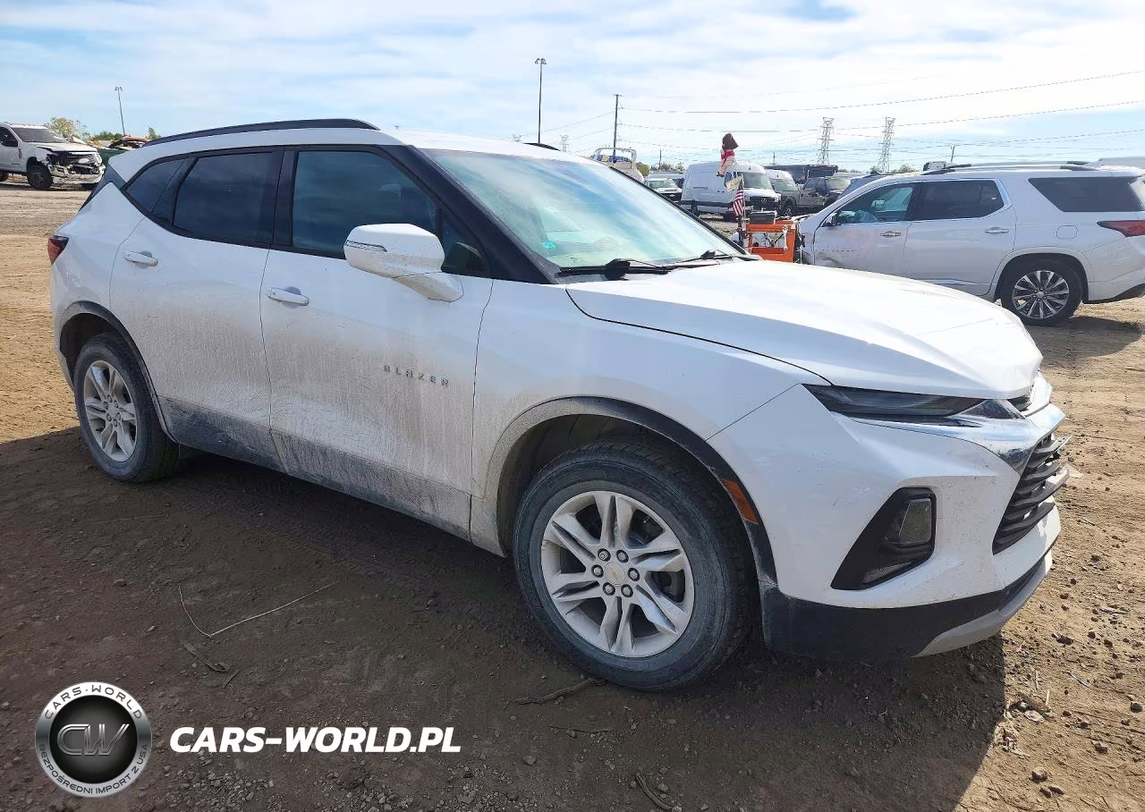 2019 Chevrolet Blazer 1Lt VIN:3GNKBBRA3KS636019 - 4