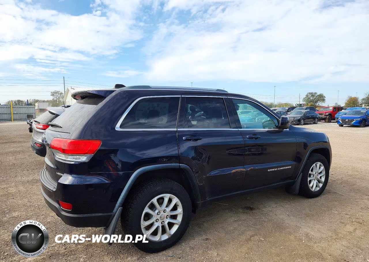 2015 Jeep Grand Cherokee Laredo VIN:1C4RJFAGXFC603483 - 3