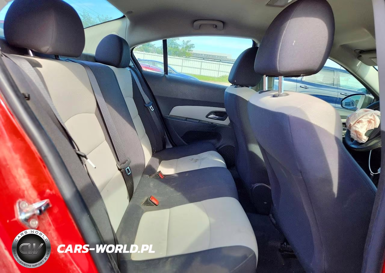 2015 Chevrolet Cruze L VIN:1G1P15SH8F7249179 - 10