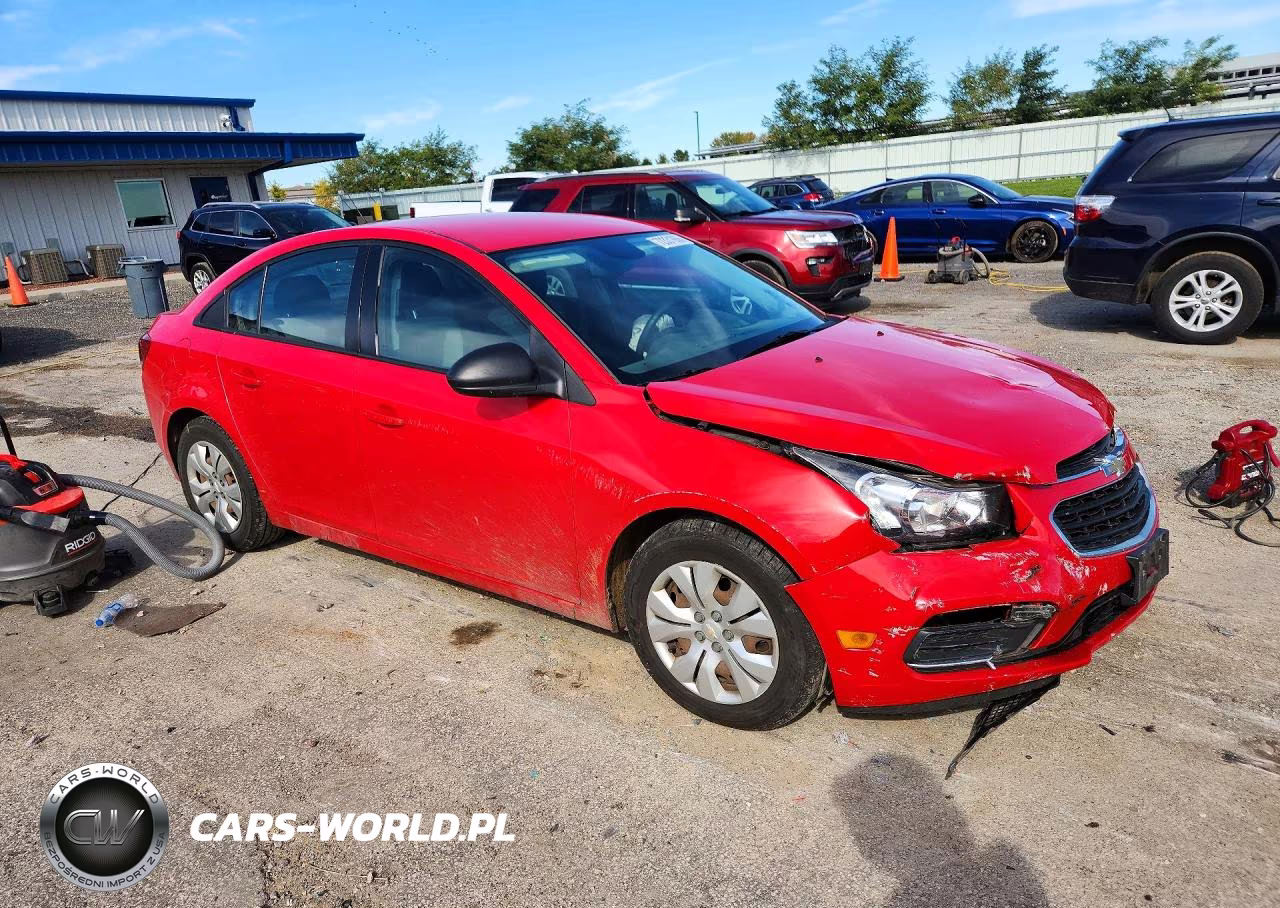 2015 Chevrolet Cruze L VIN:1G1P15SH8F7249179 - 4