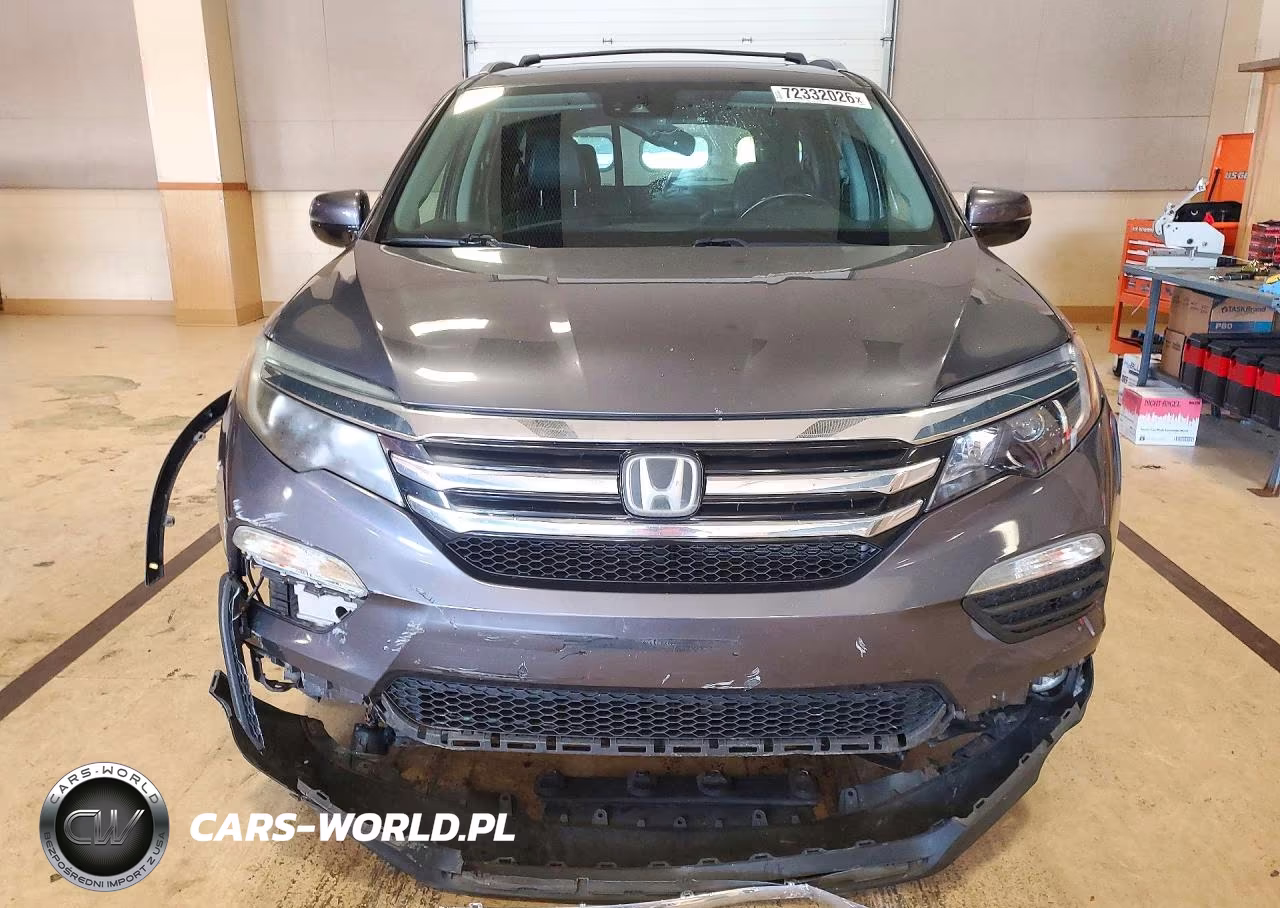 2017 Honda Pilot Elite VIN:5FNYF6H00HB104705 - 5