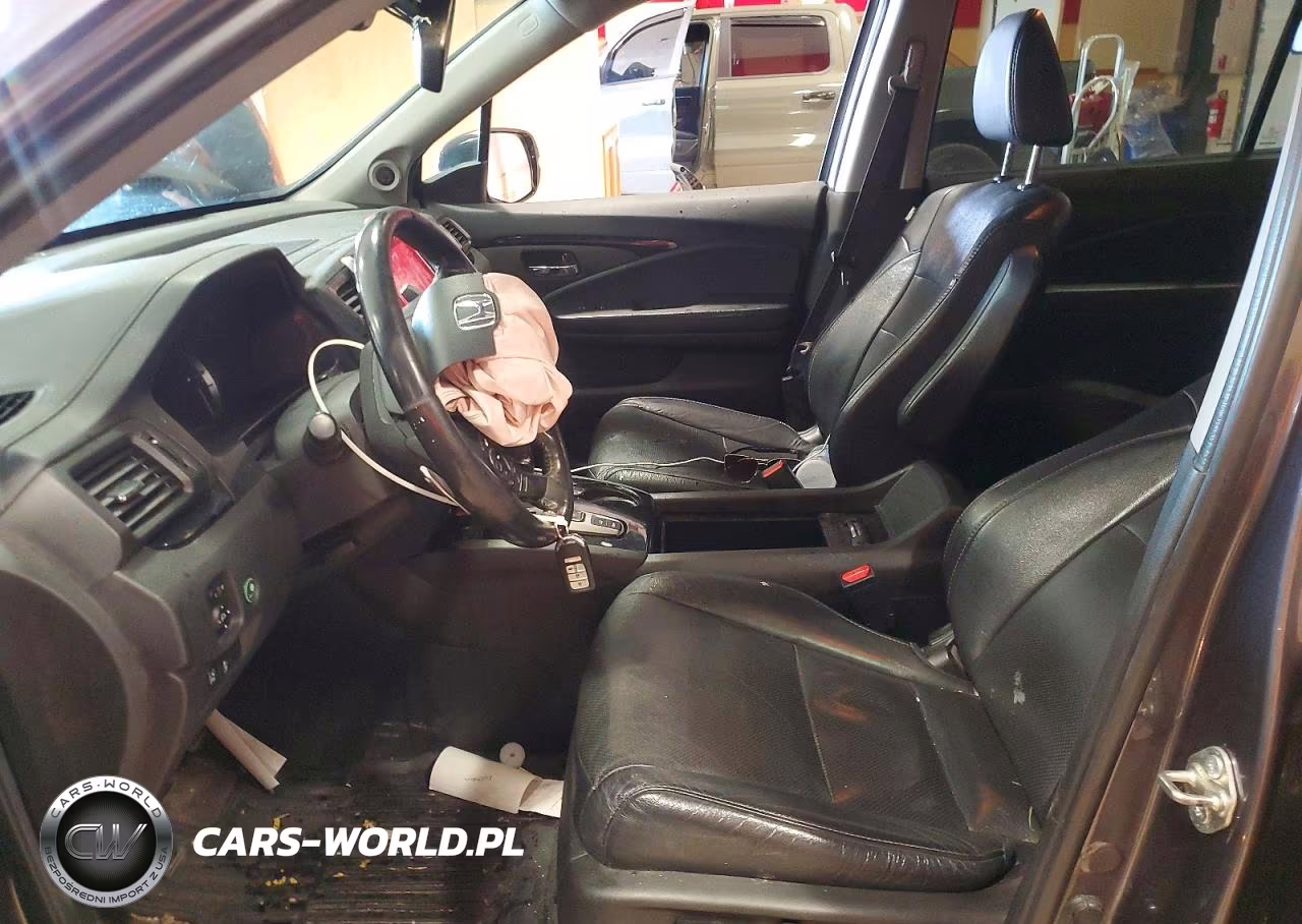 2017 Honda Pilot Elite VIN:5FNYF6H00HB104705 - 7