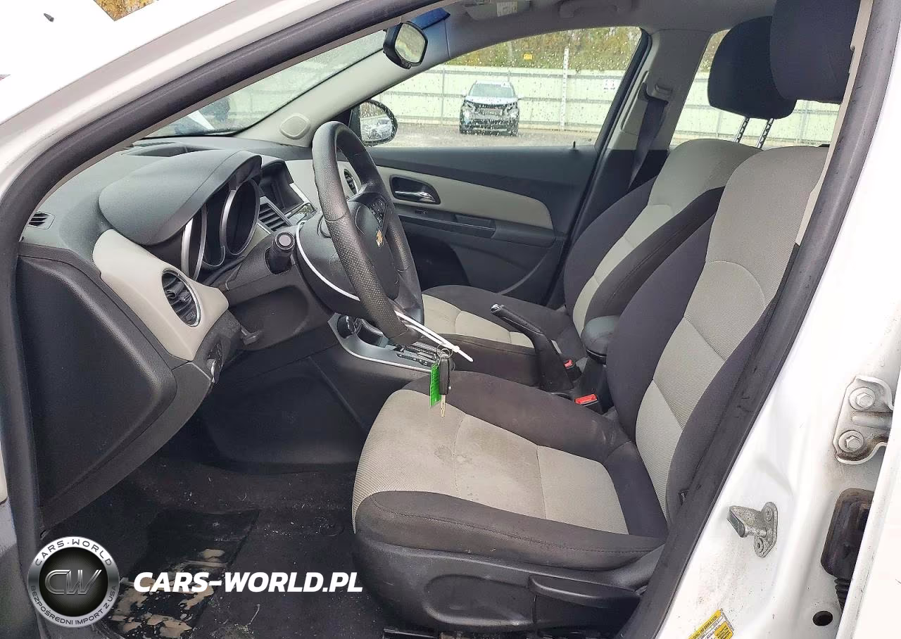 2014 Chevrolet Cruze Ls VIN:1G1PA5SG2E7183668 - 7