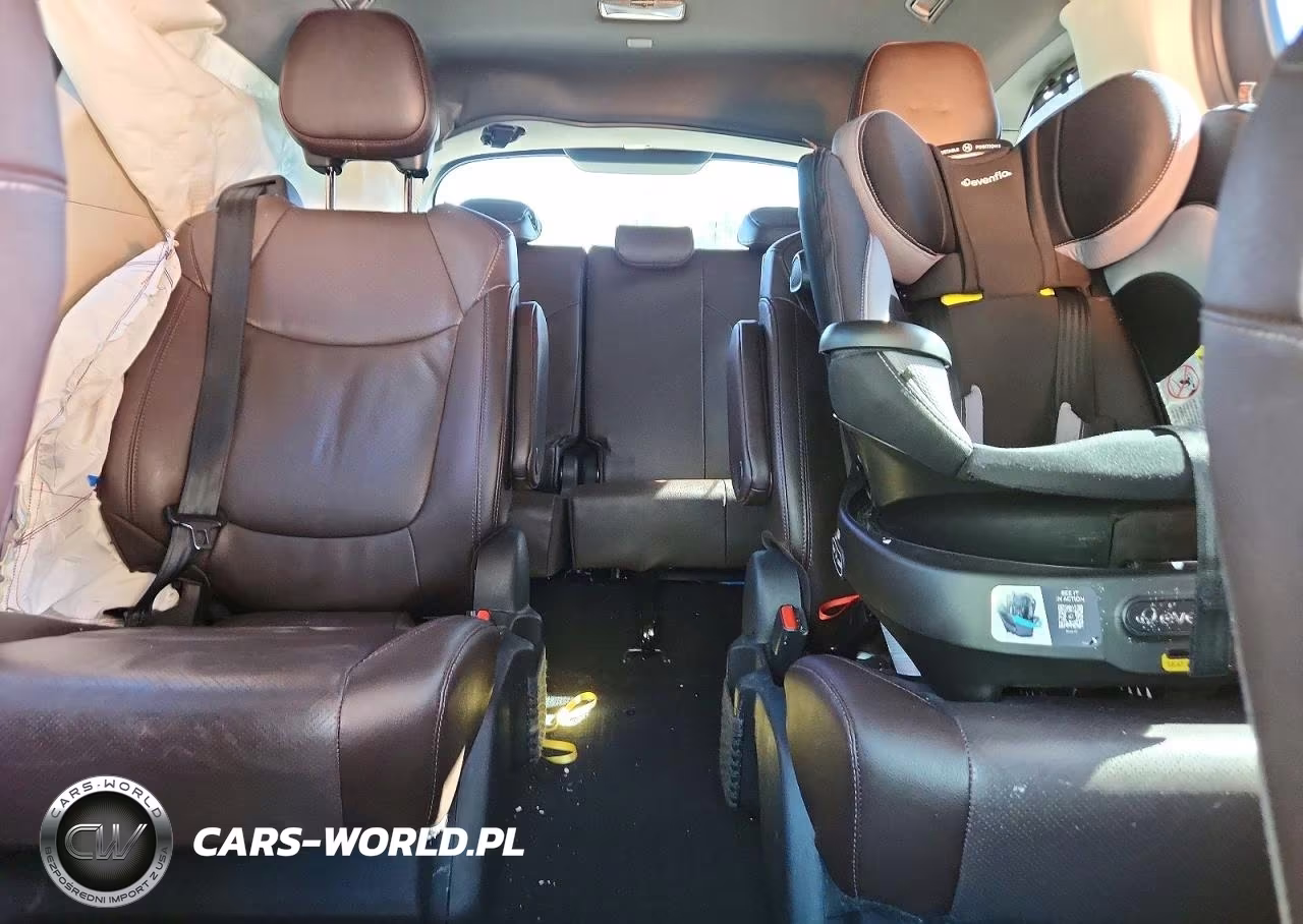2021 Toyota Sienna Platinum 7-Passenger VIN:5TDESKFC2MS004552 - 10