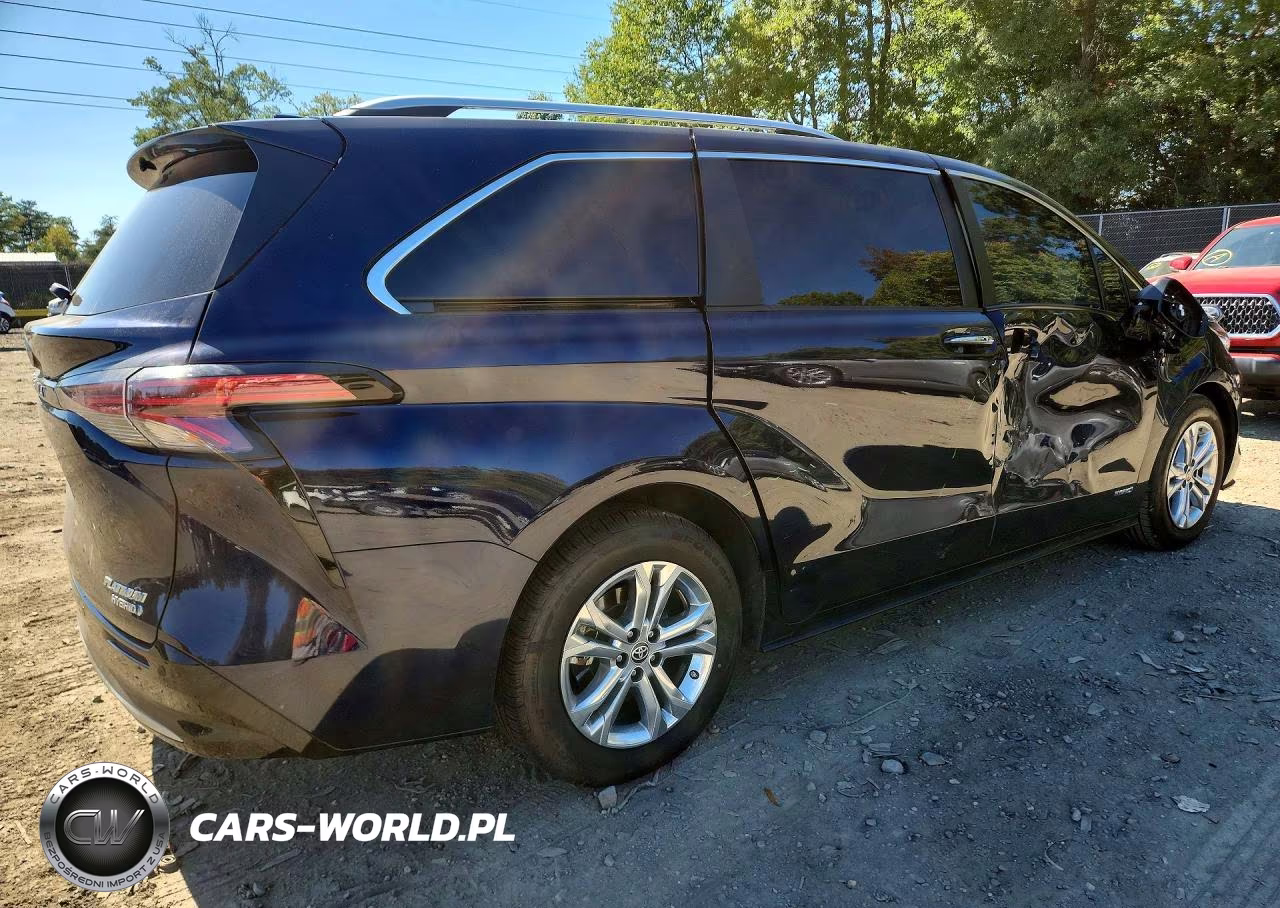 2021 Toyota Sienna Platinum 7-Passenger VIN:5TDESKFC2MS004552 - 3