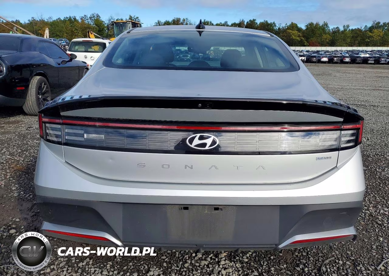 2026 Hyundai Sonata Hybrid Blue VIN:KMHL24JJ0TA136001 - 6