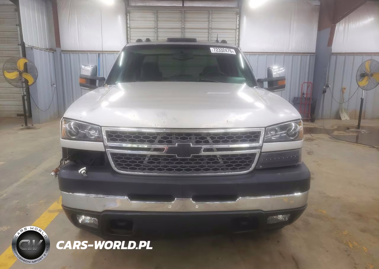 2005 Chevrolet Silverado K3500 VIN:1GCJK33215F809640 - 5