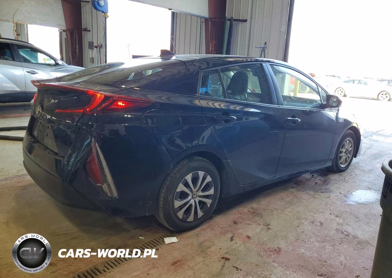 2022 Toyota Prius Prime Le VIN:JTDKAMFP1N3208606 - 3