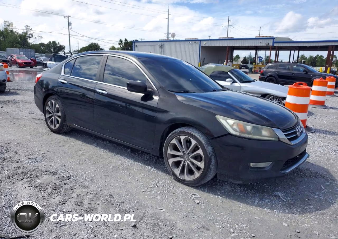 2013 Honda Accord Sport VIN:1HGCR2F50DA115930 - 4