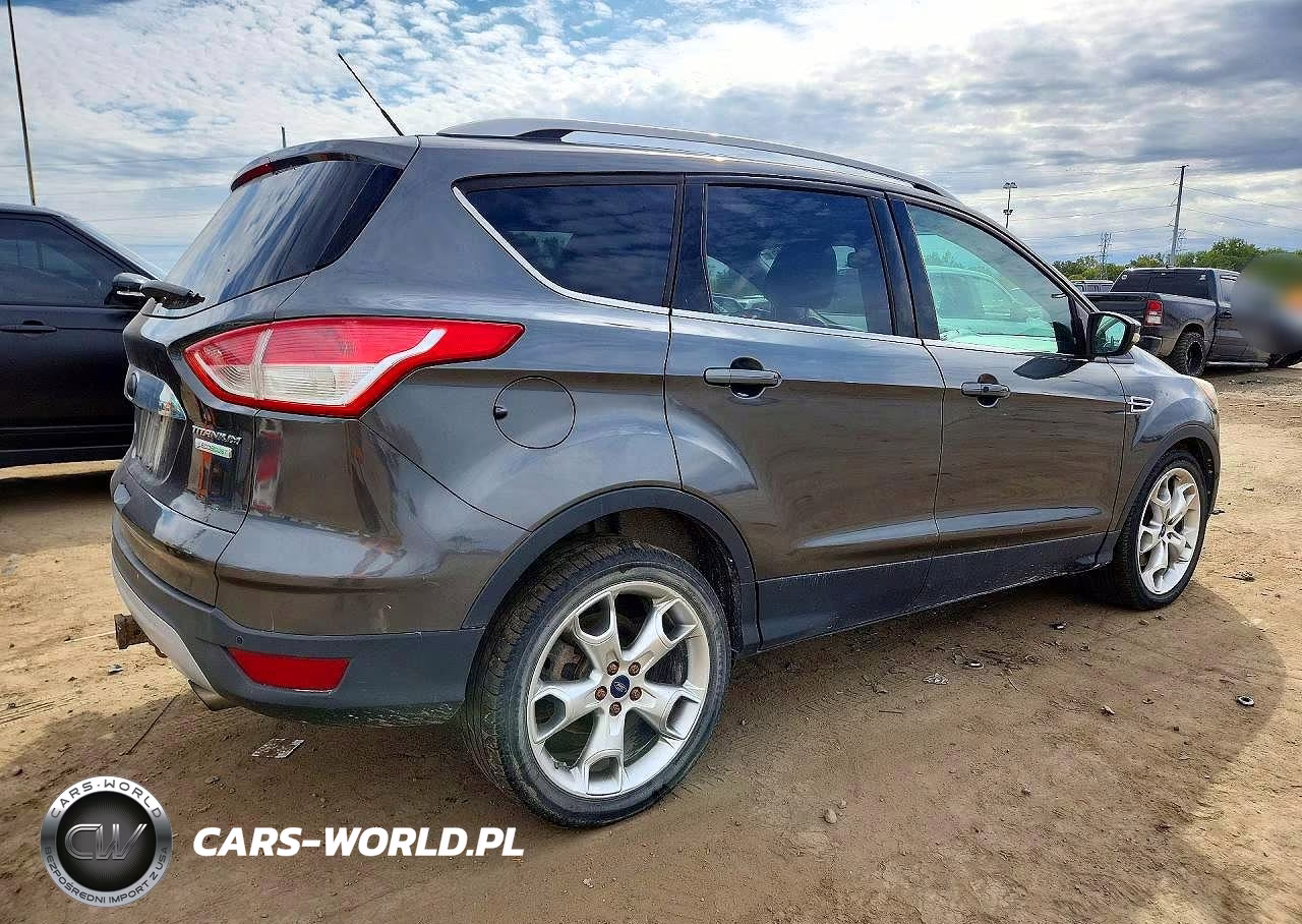 2015 Ford Escape Titanium VIN:1FMCU0J98FUB75639 - 3