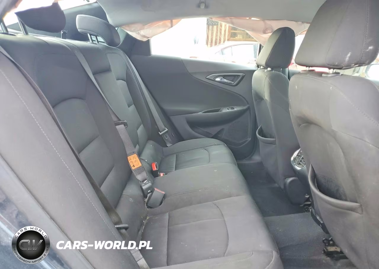 2020 Chevrolet Malibu Lt VIN:1G1ZD5ST2LF053132 - 10