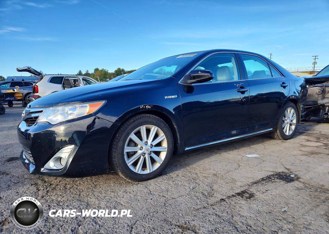 2012 Toyota Camry Hybrid Xle – zdjęcie 1 z 12