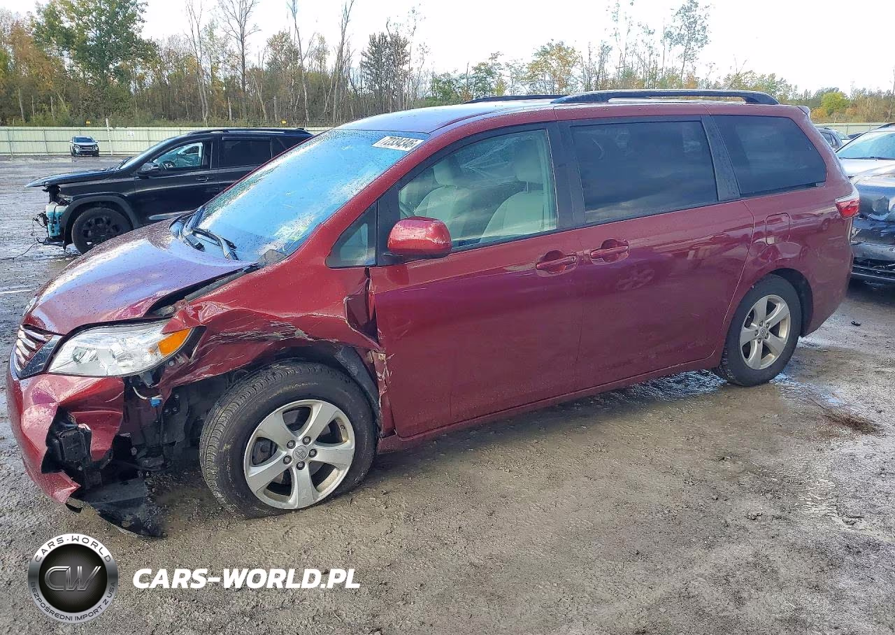 2015 Toyota Sienna Le VIN:5TDKK3DC7FS591832 - 1