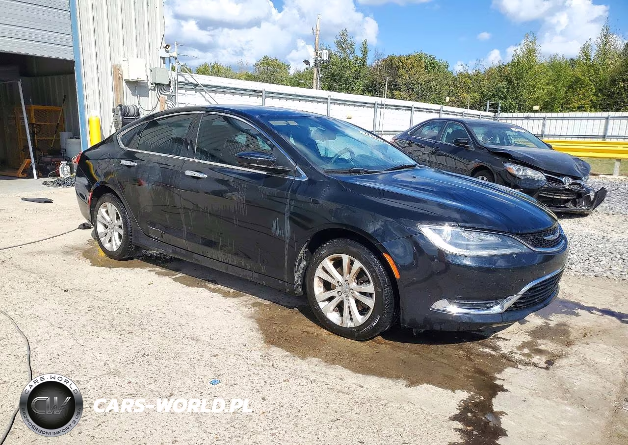 2016 Chrysler 200 Limited VIN:1C3CCCAB8GN115694 - 4