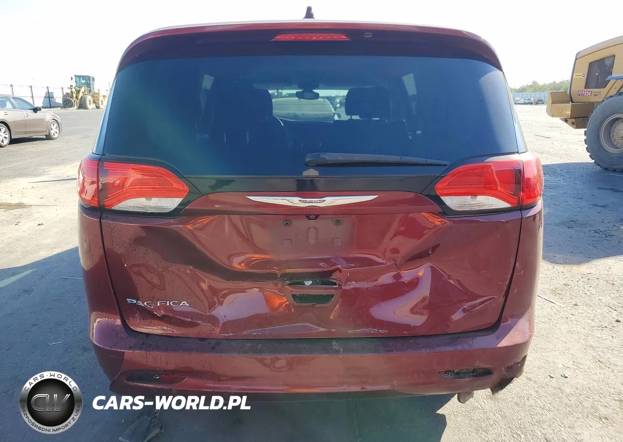 2017 Chrysler Pacifica Lx VIN:2C4RC1CG2HR769839 - 6