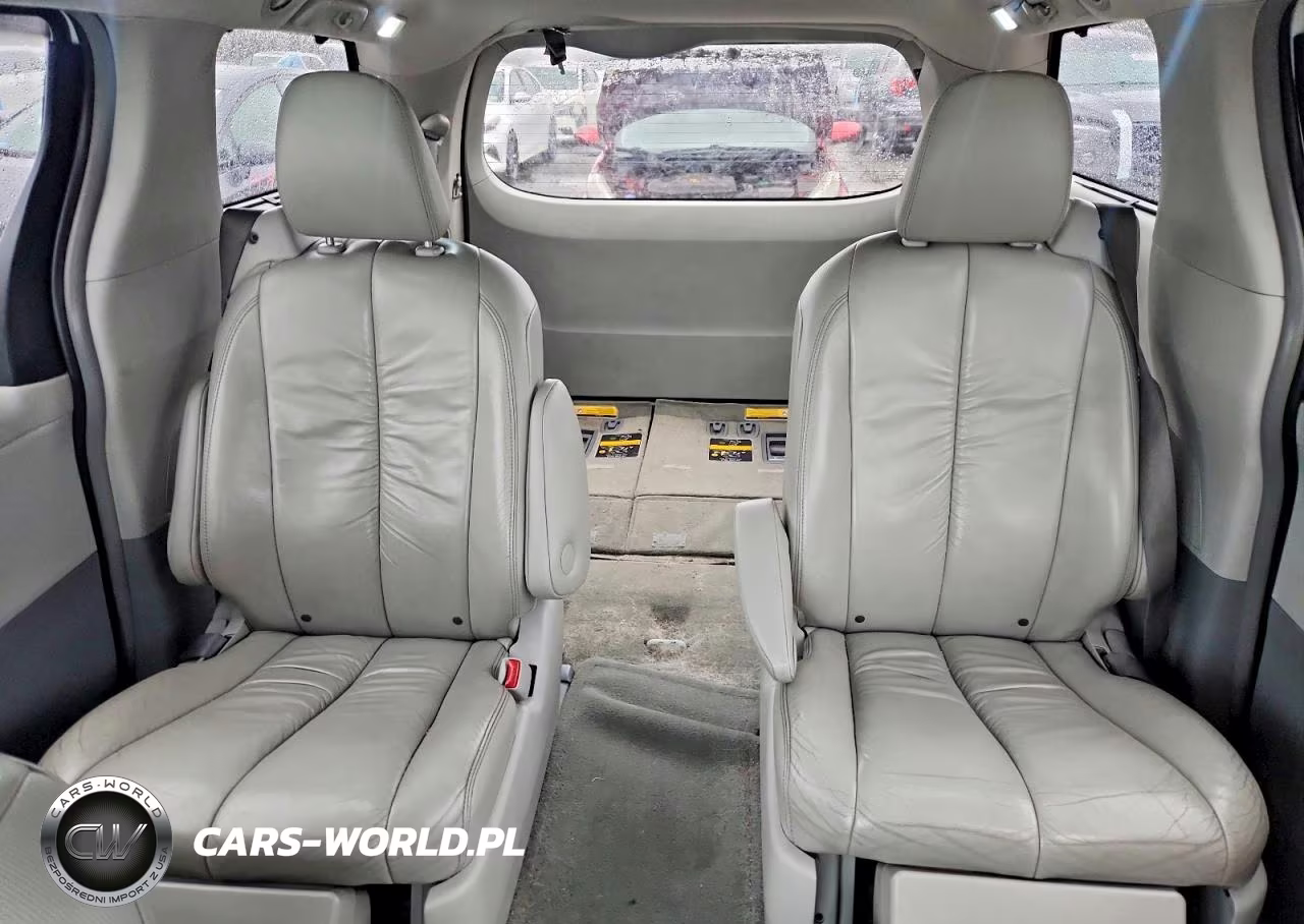 2012 Toyota Sienna Xle 7-Passenger VIN:5TDDK3DC0CS038556 - 10