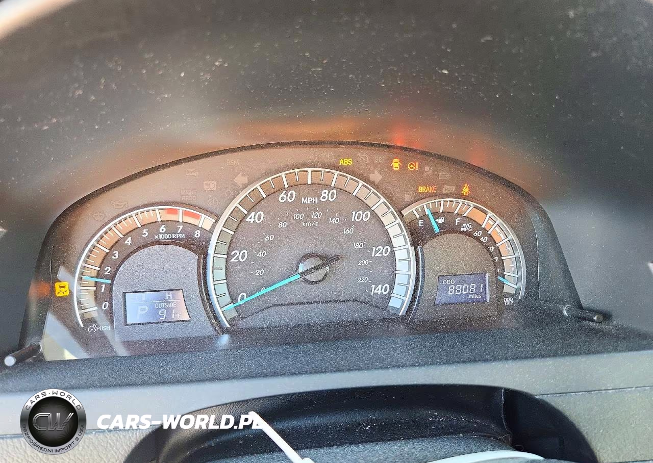 2014 Toyota Camry Se VIN:4T1BF1FK3EU860766 - 9