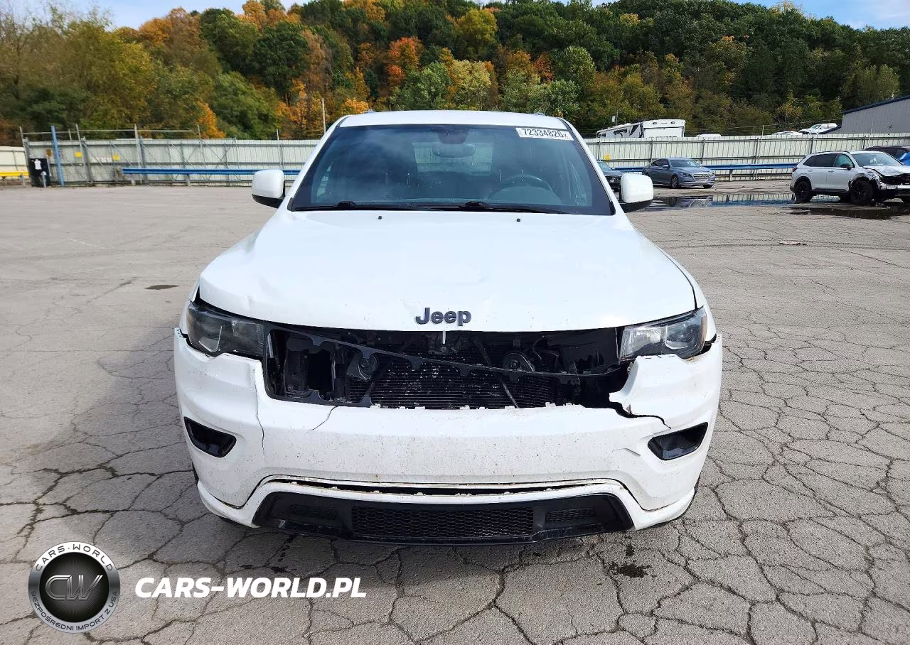 2017 Jeep Grand Cherokee Laredo VIN:1C4RJFAG0HC911099 - 5