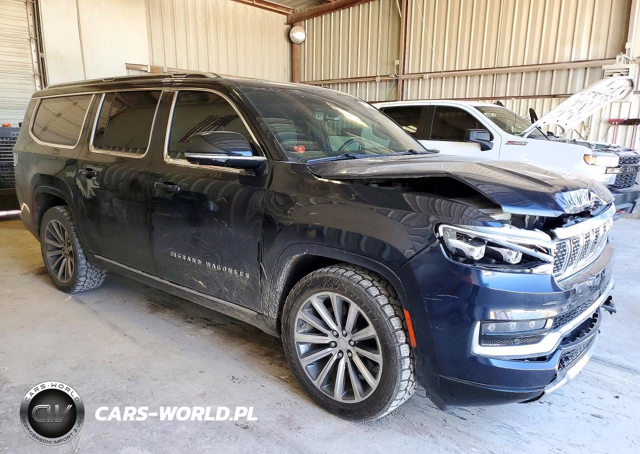 2023 Jeep Grand Wagoneer L Series Ii VIN:1C4SJSFP0PS529730 - 4