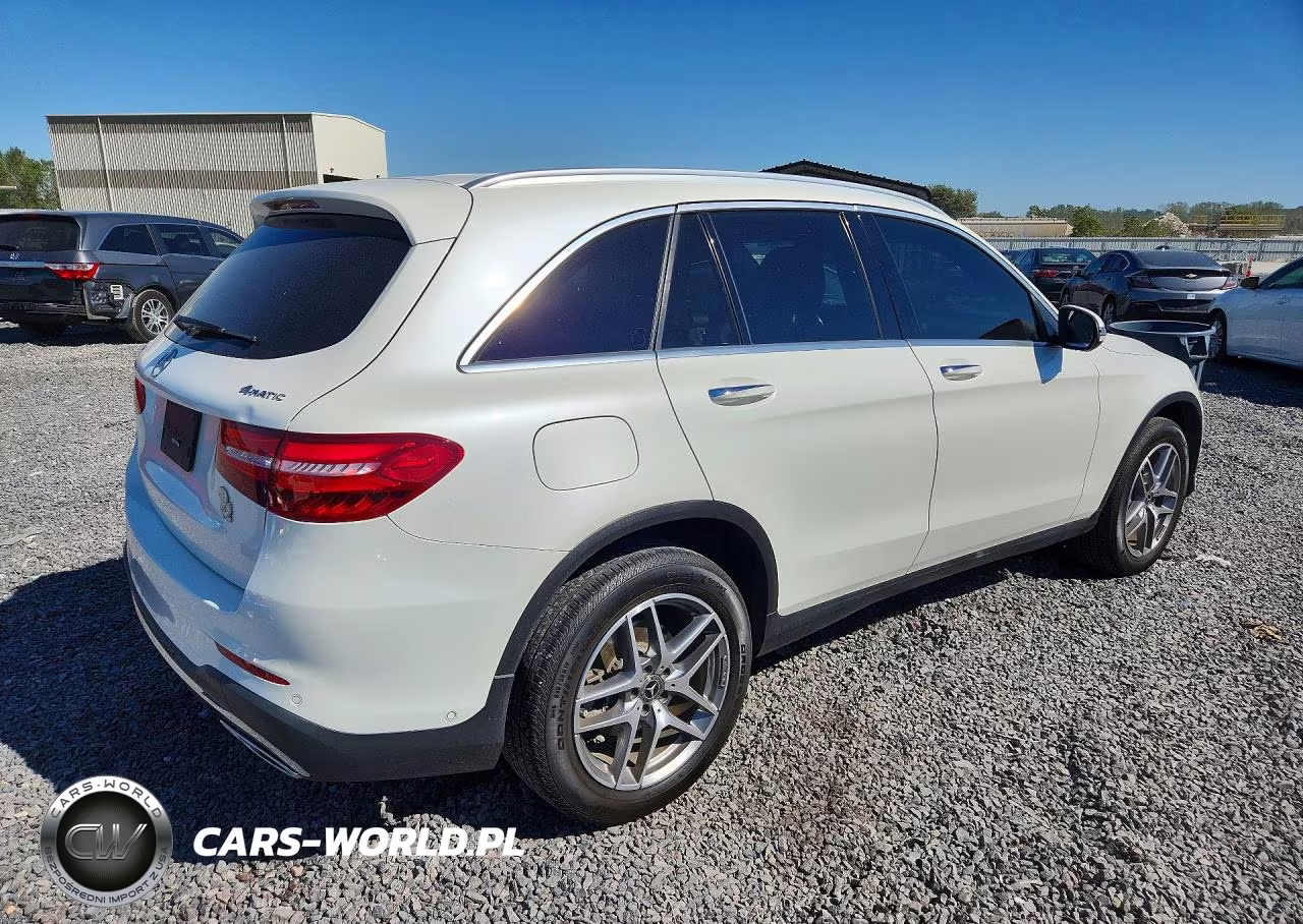 2018 Mercedes-Benz Glc 300 4Matic VIN:WDC0G4KB5JV042745 - 3