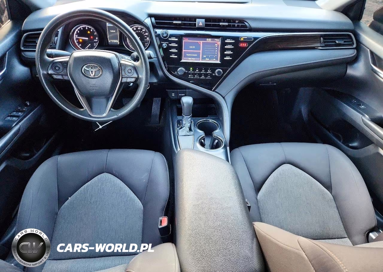 2019 Toyota Camry Le VIN:4T1B11HK6KU269788 - 8
