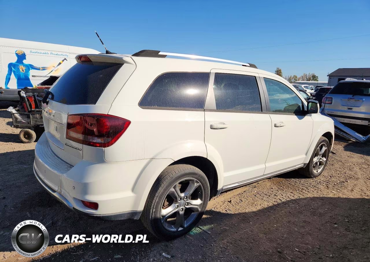 2016 Dodge Journey Crossroad VIN:3C4PDCGG5GT139514 - 3