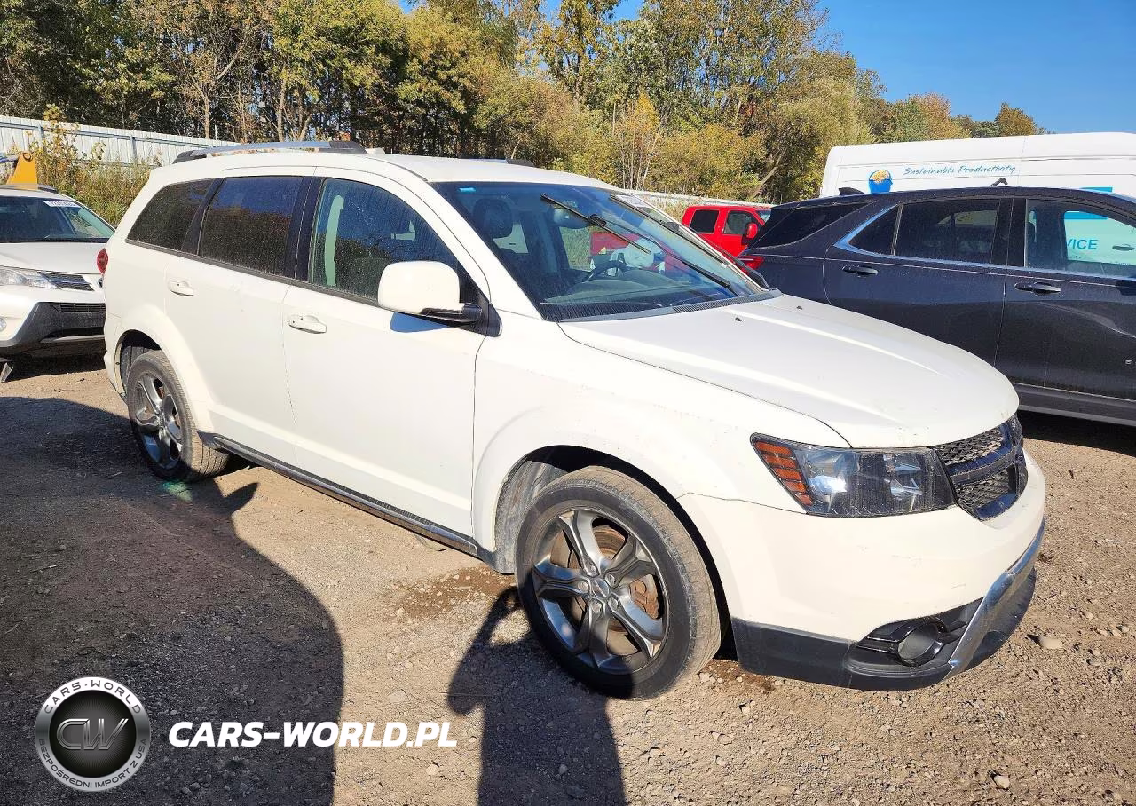 2016 Dodge Journey Crossroad VIN:3C4PDCGG5GT139514 - 4