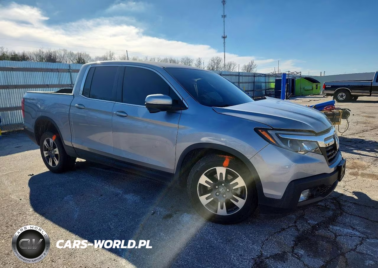 2018 Honda Ridgeline Rtl VIN:5FPYK3F69JB004312 - 4