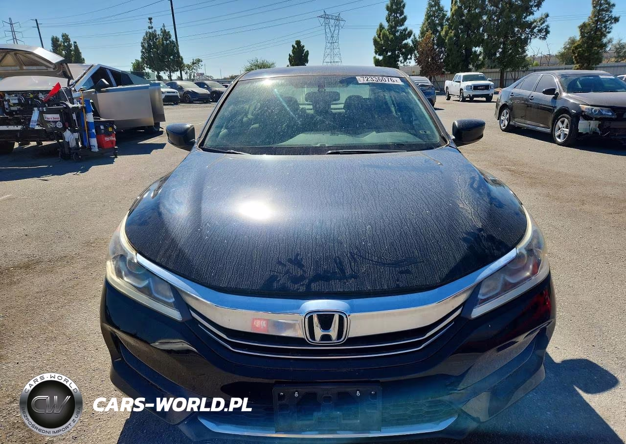 2017 Honda Accord Lx VIN:1HGCR2F34HA288595 - 5