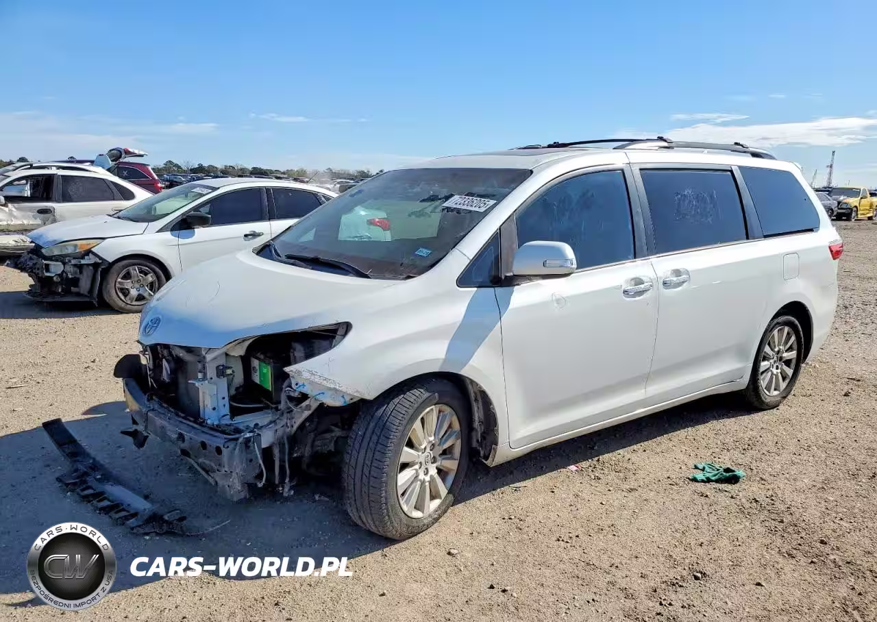 2015 Toyota Sienna Xle