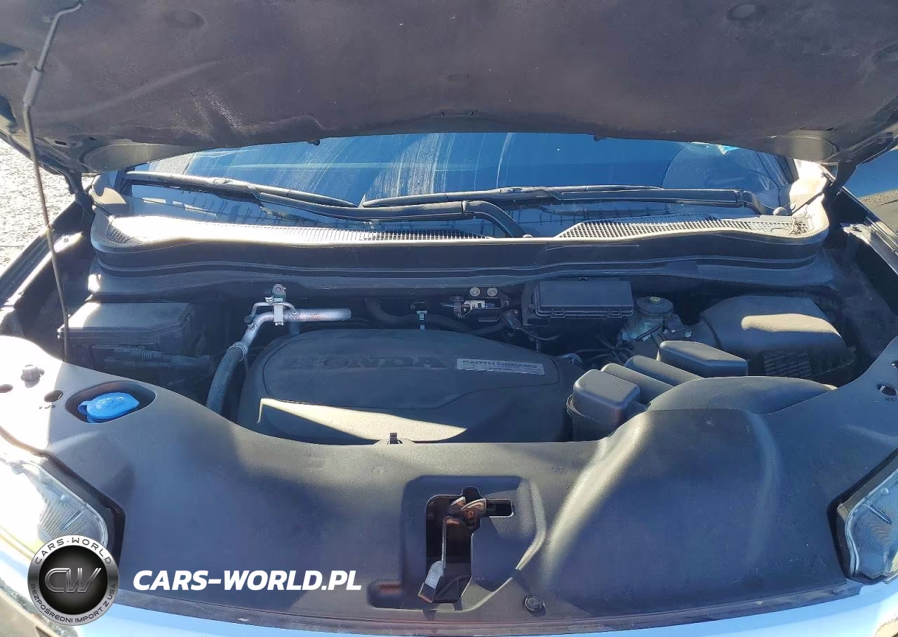 2018 Honda Pilot Touring VIN:5FNYF6H96JB012695 - 12