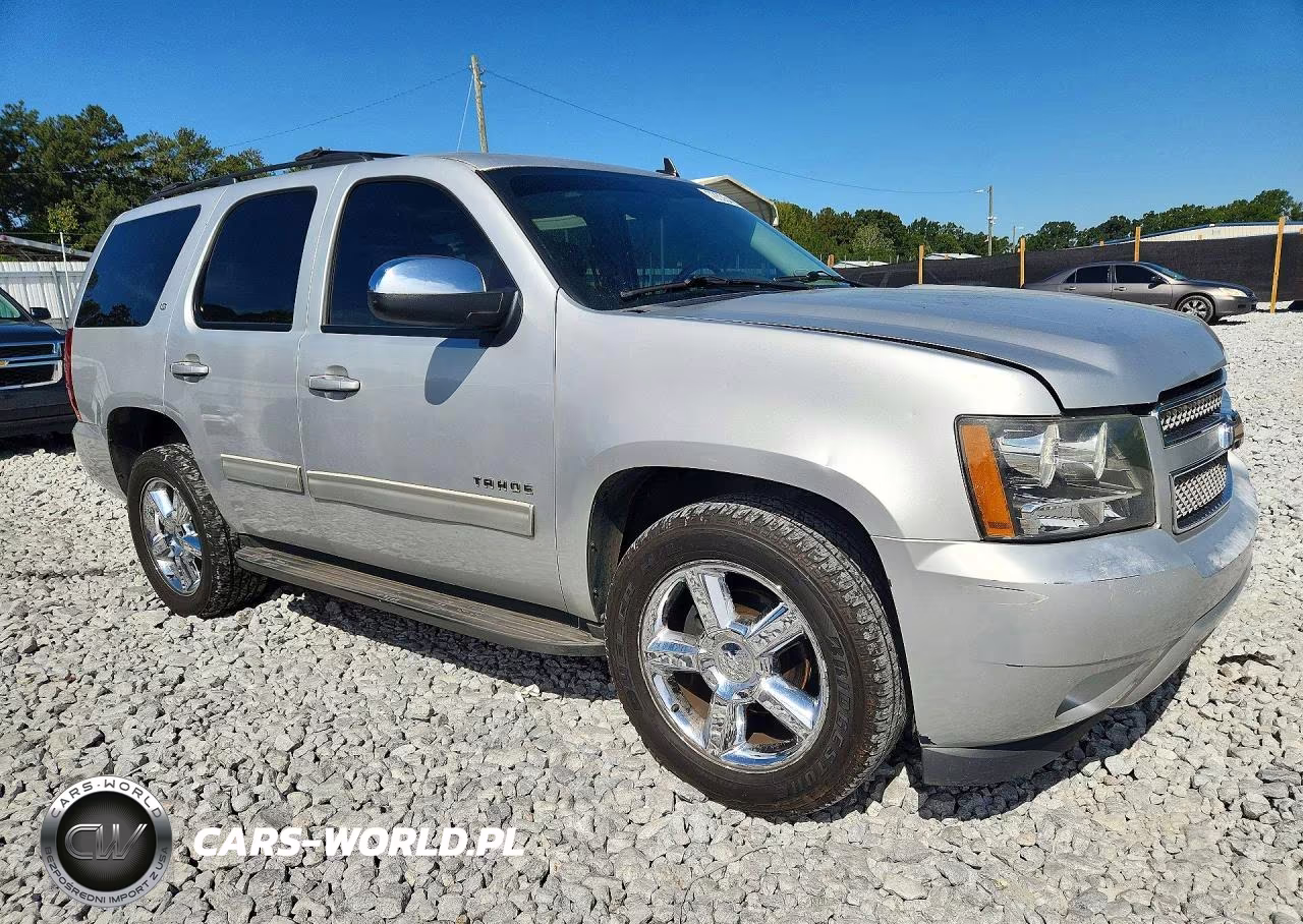 2011 Chevrolet Tahoe C1500 Lt VIN:1GNSCBE05BR112464 - 4