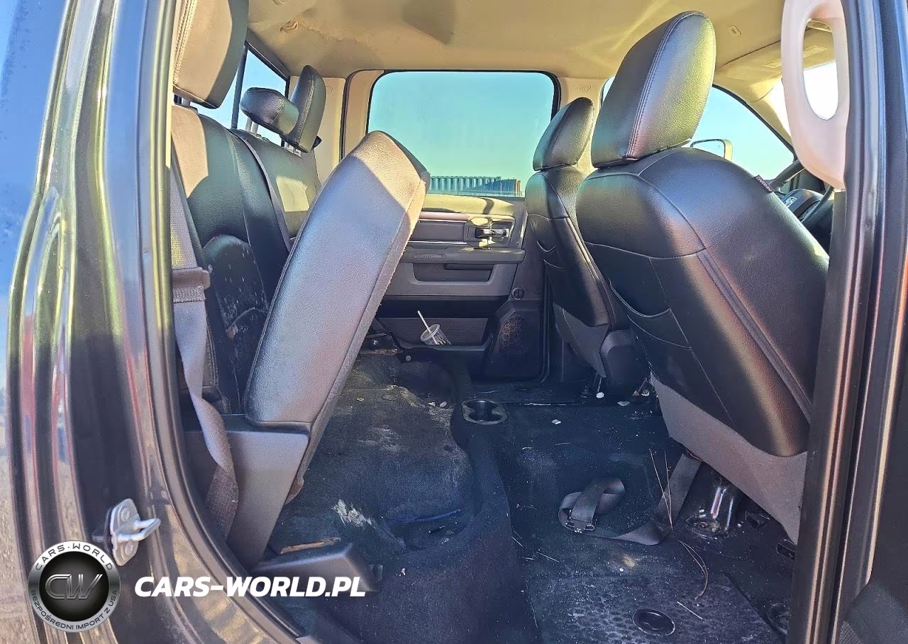 2018 Ram 2500 Slt VIN:3C6UR5DL3JG398334 - 10