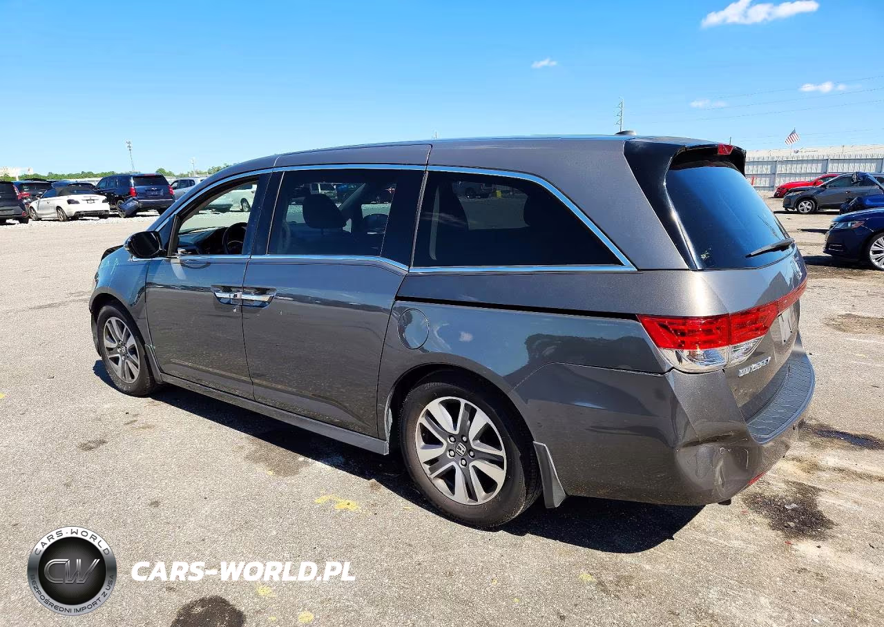 2016 Honda Odyssey Touring VIN:5FNRL5H91GB010322 - 2
