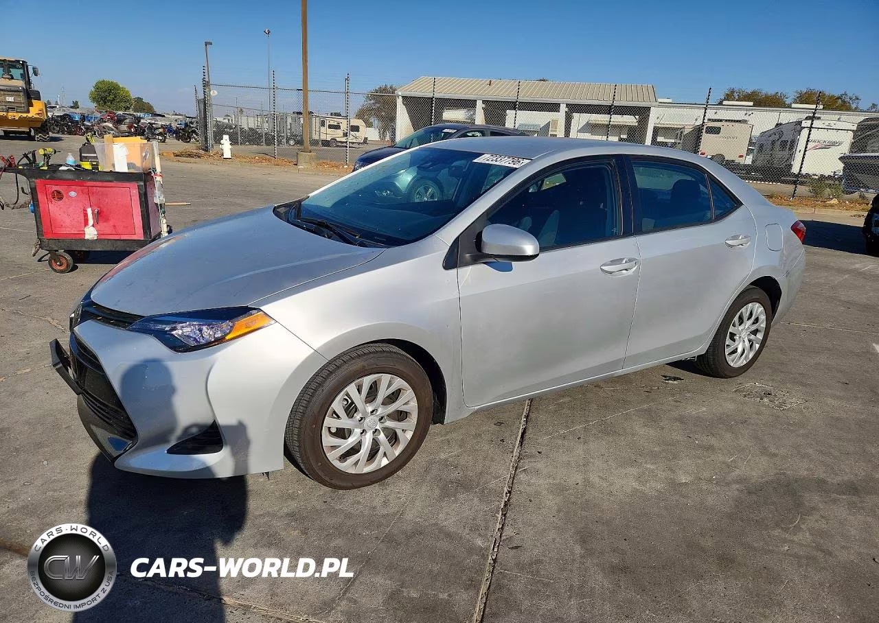 2019 Toyota Corolla Le – zdjęcie 1 z 13
