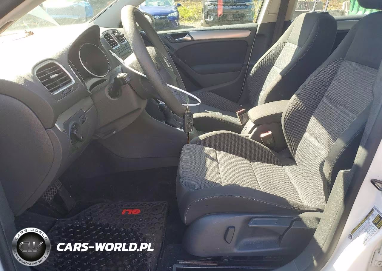 2012 Volkswagen Golf VIN:WVWDB7AJXCW326109 - 7