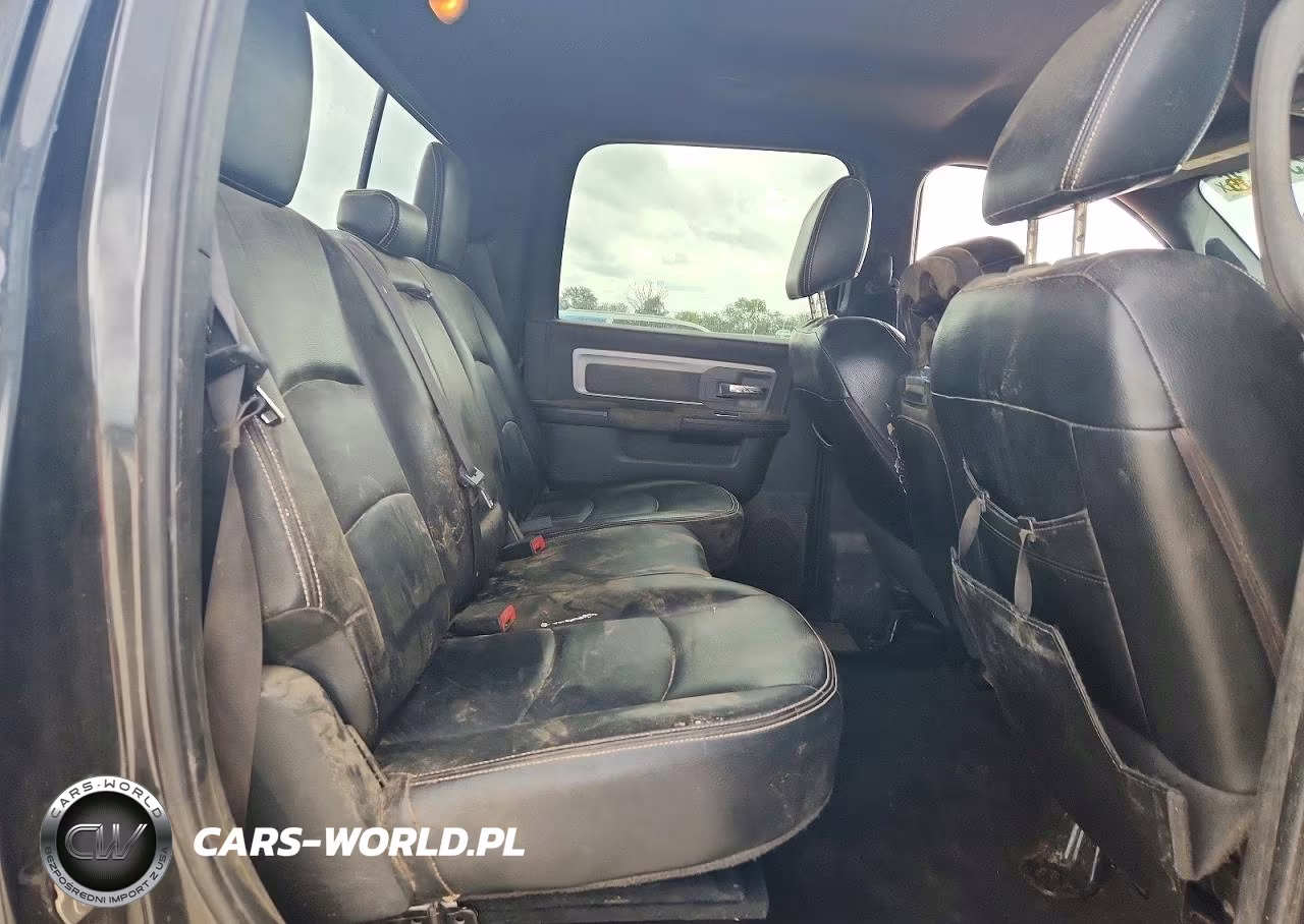 2017 Ram 2500 Powerwagon VIN:3C6TR5EJ8HG771452 - 10