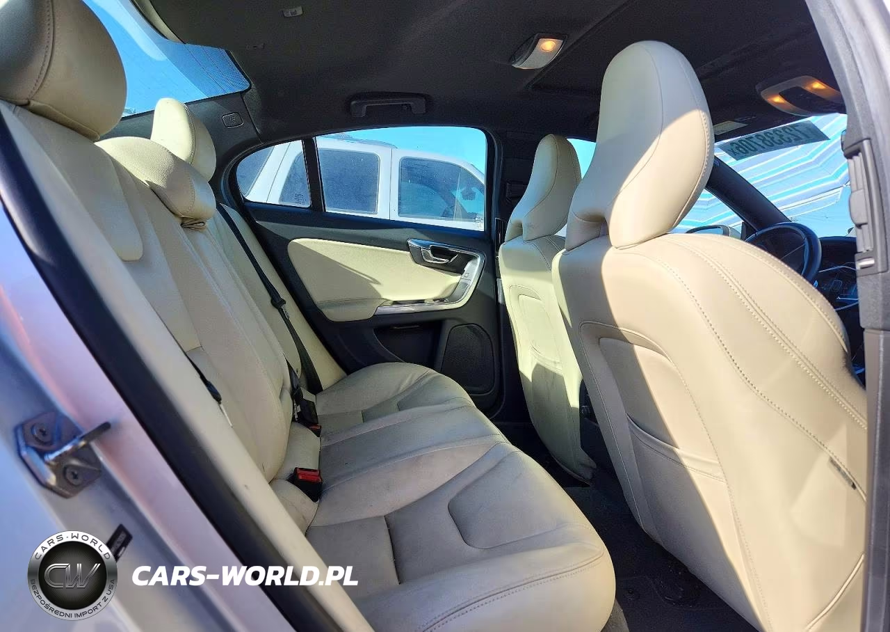 2016 Volvo S60 Premier VIN:YV126MFK5G2393056 - 10