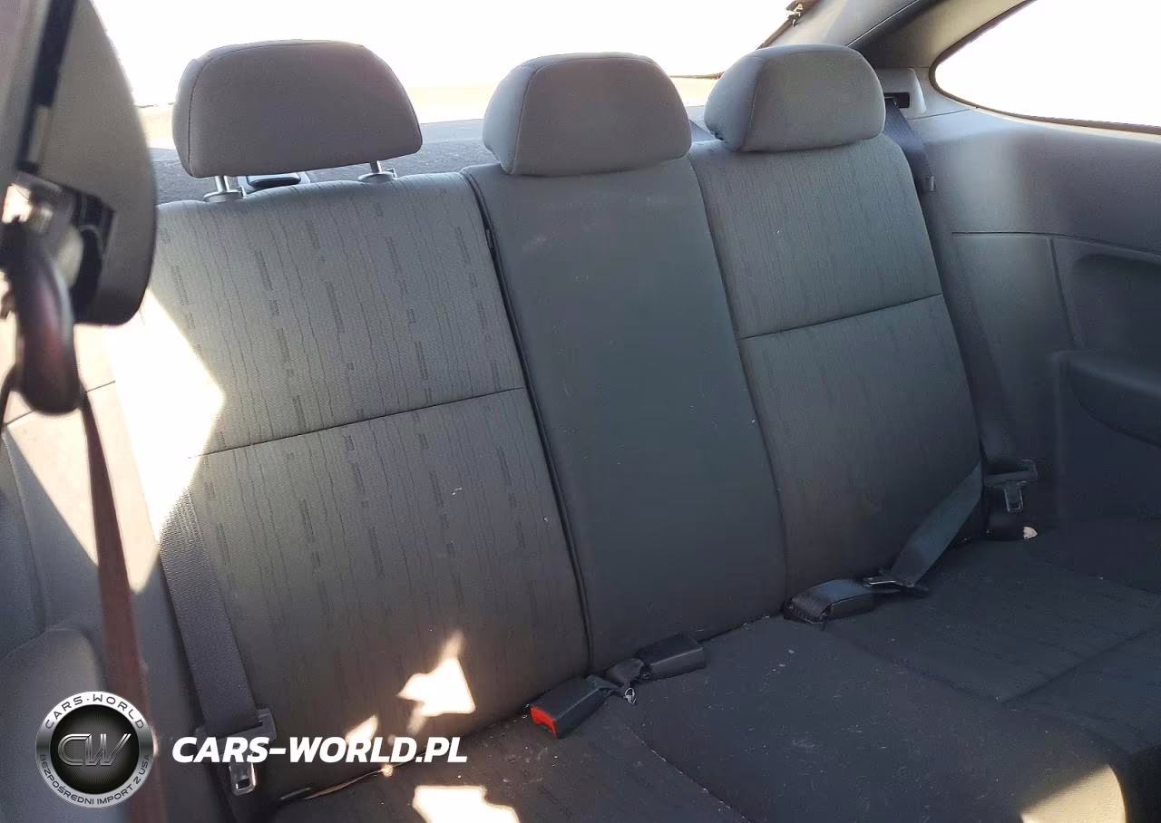 2010 Ford Focus Se VIN:1FAHP3CN8AW185216 - 10