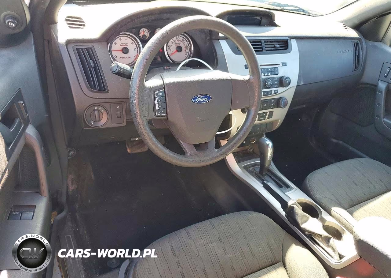 2010 Ford Focus Se VIN:1FAHP3CN8AW185216 - 8