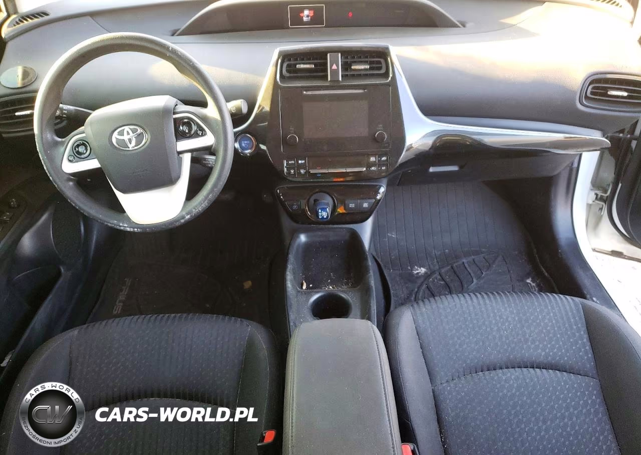2018 Toyota Prius Two VIN:JTDKBRFU6J3589492 - 8