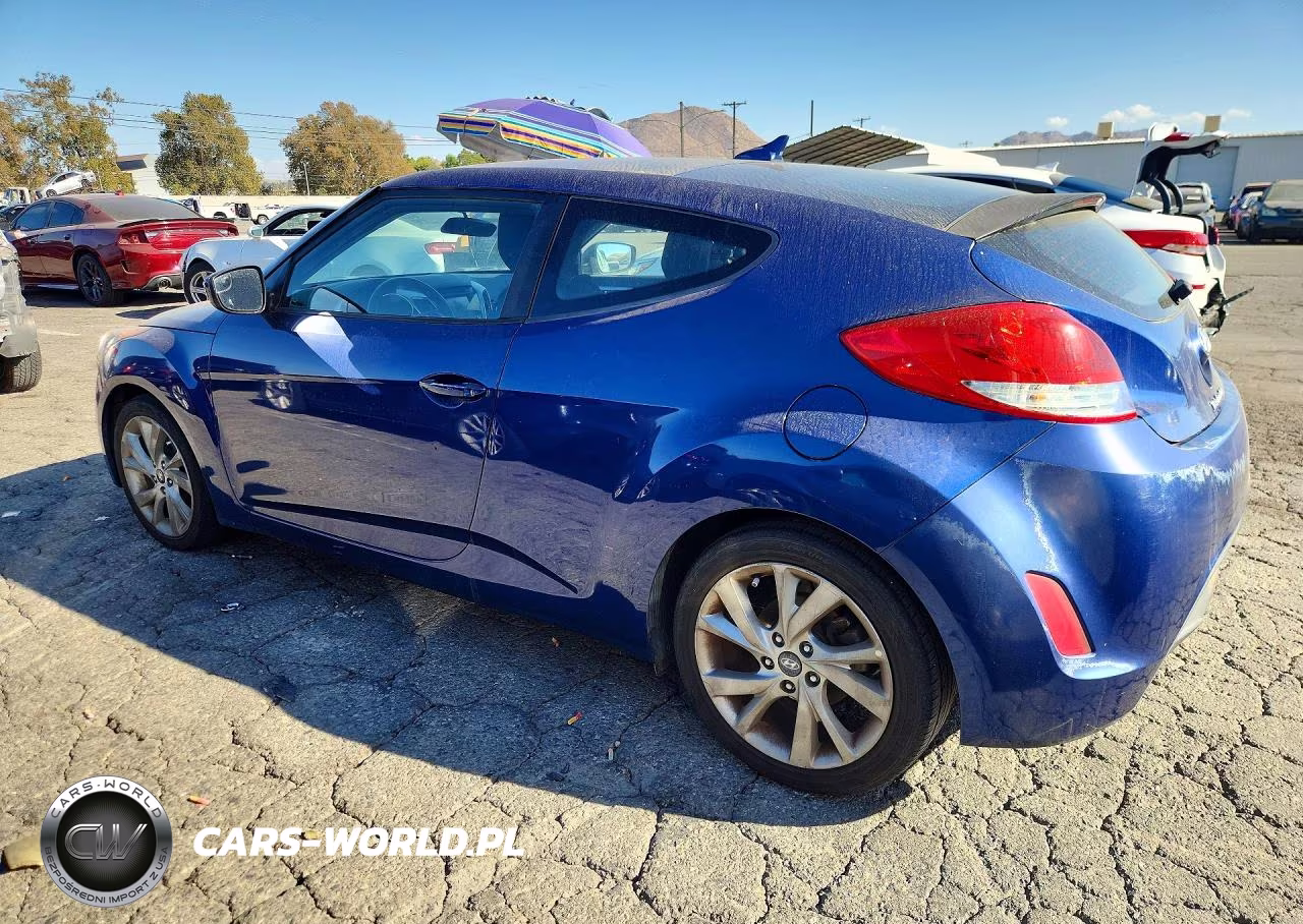 2016 Hyundai Veloster Base VIN:KMHTC6AD2GU275263 - 2