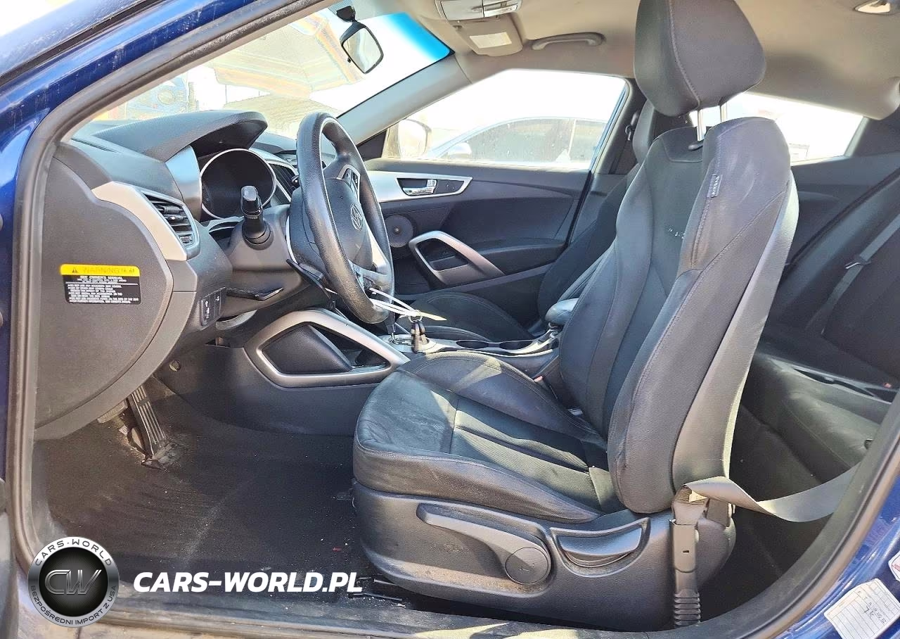 2016 Hyundai Veloster Base VIN:KMHTC6AD2GU275263 - 7