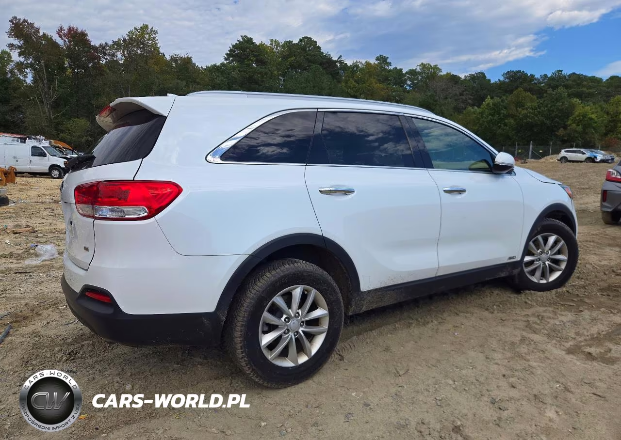 2018 Kia Sorento Lx VIN:5XYPGDA35JG426482 - 3