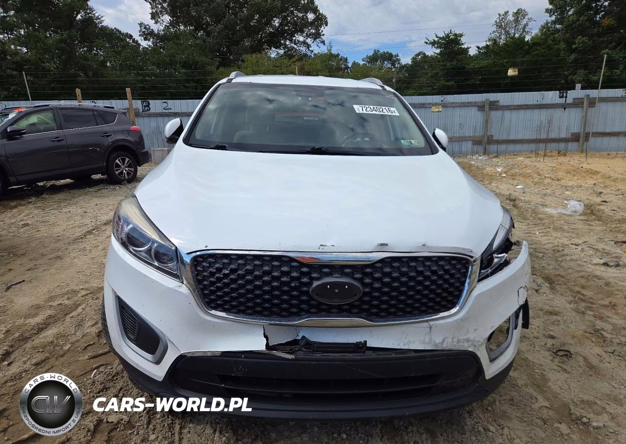 2018 Kia Sorento Lx VIN:5XYPGDA35JG426482 - 5