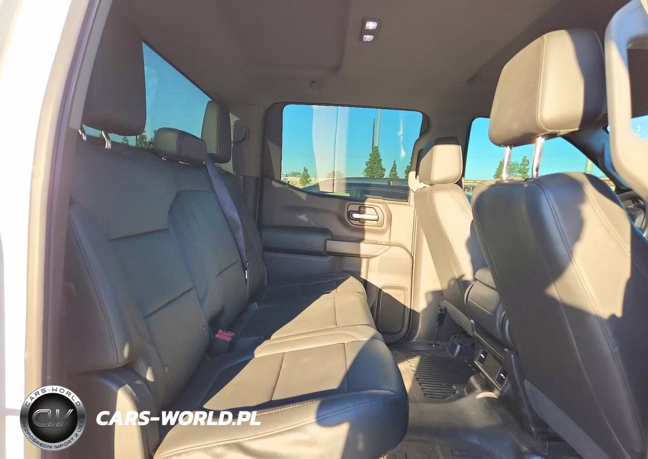 2019 Chevrolet Silverado K1500 VIN:3GCUYAEF6KG151730 - 10