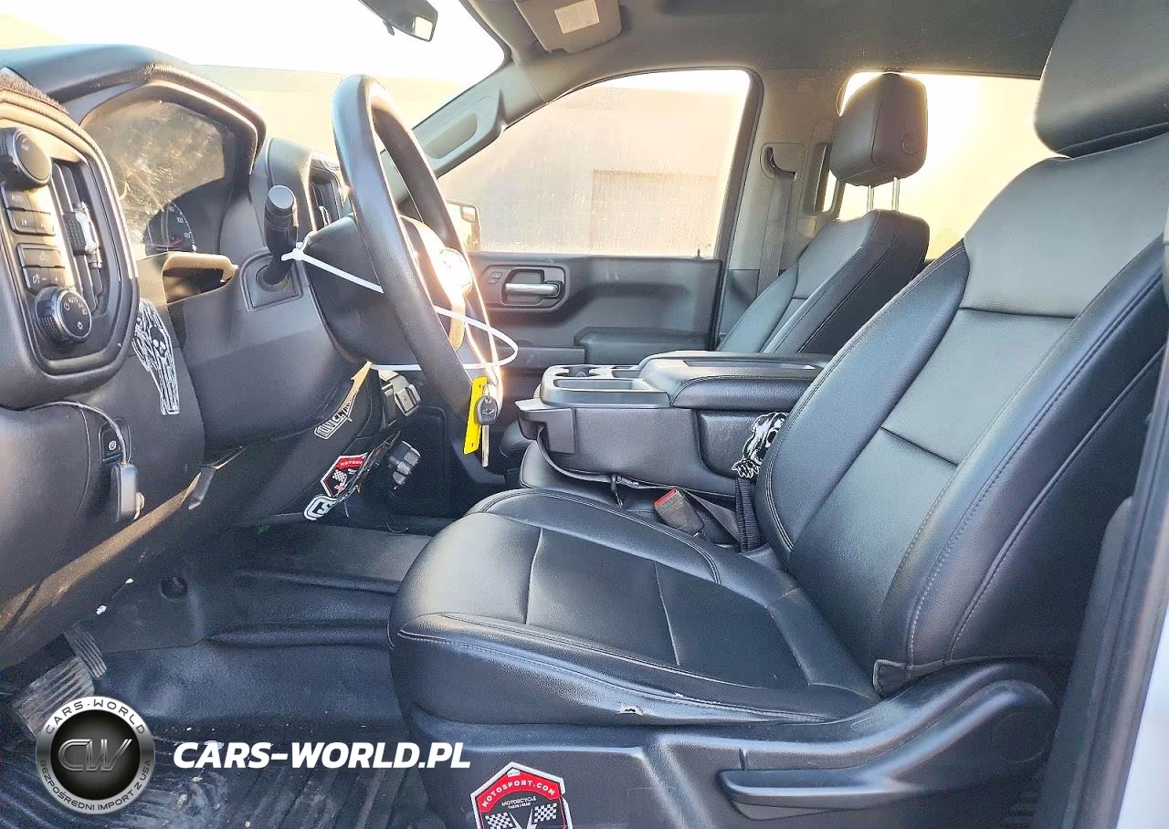 2019 Chevrolet Silverado K1500 VIN:3GCUYAEF6KG151730 - 7